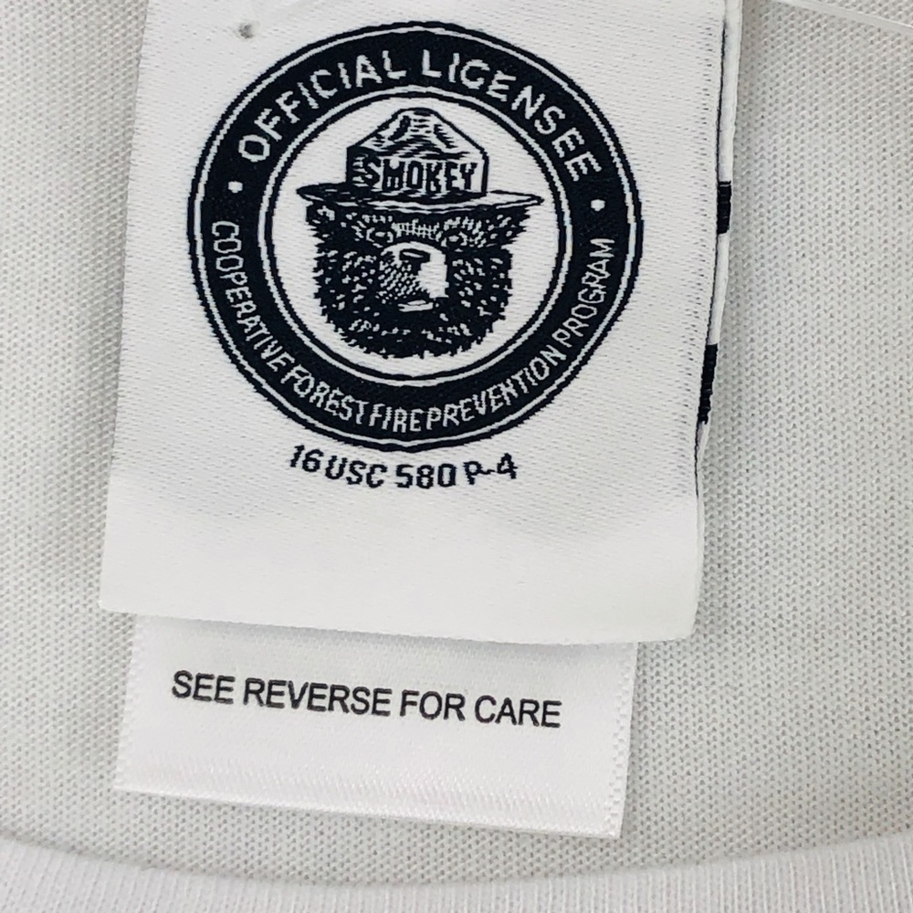 Official Smokey t-shirt - Picture 3 of 6